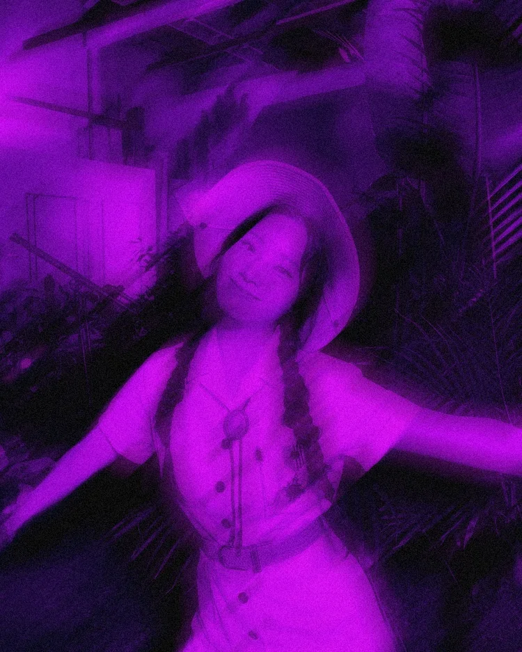 #freetoedit #freetoedit #dahyun #twice #jyp #dahyunedit #dahyunkim #aesthetic #purple #aesthetics #picsart #picsartedit #effect #vintage #grain #pink #vhs #y2k #90s #aestheticedit #art #pink #pinkaesthetic 