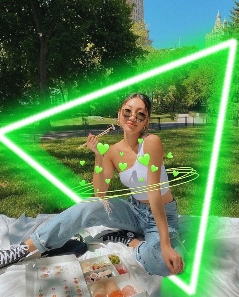 #greenaesthetic #green #neon #greenneon #greenhearts 